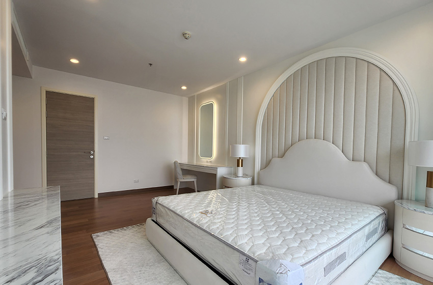 Condominium in Rama 3 